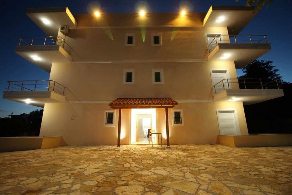 Hotel Afrodite Dhërmi Exterior foto